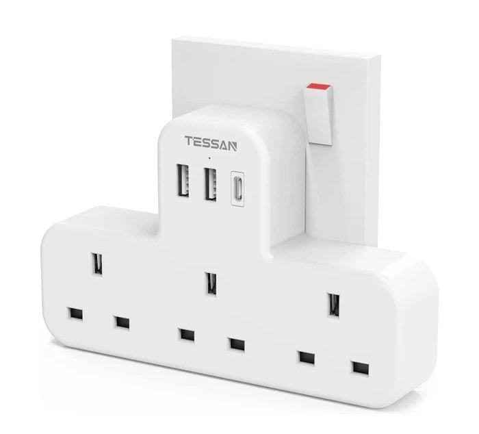 Tessan 3-Gang Πρίζα Περαιτέρω Μετατροπέας UK με 2 USB A και USB C 13A TS-223-C