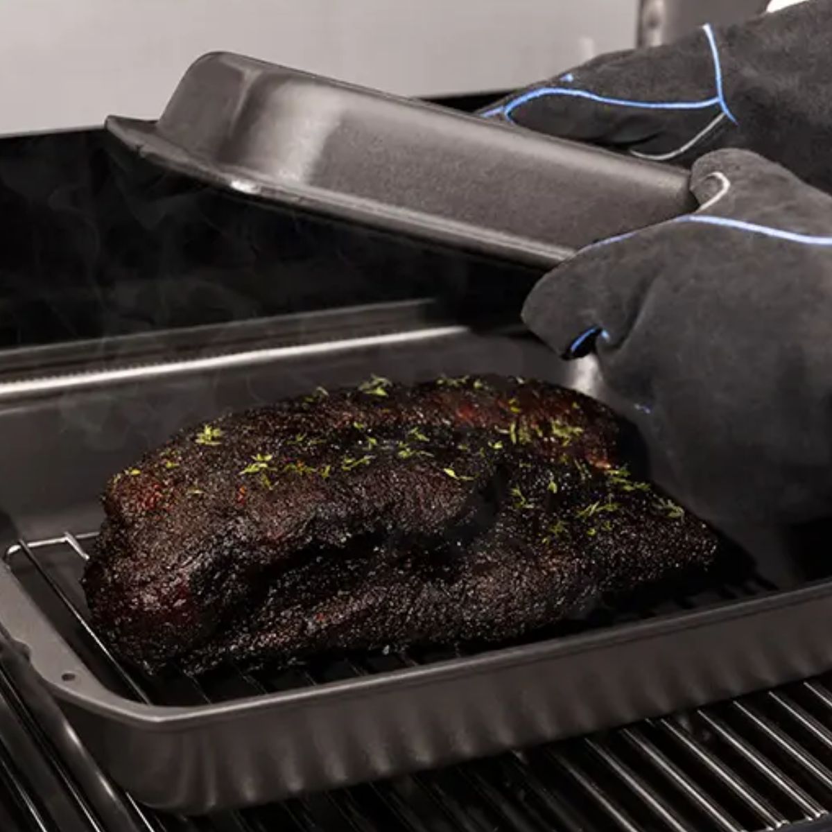 Broil King Μαντεμένια Γάστρα με Καπάκι και Εσωτερική Σχάρα 69610