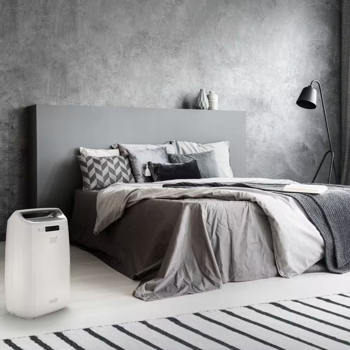 DeLonghi Αφυγραντήρας 16L 24h για Χώρους έως Μεσαίου Μεγέθους με Φίλτρο Αλλεργιών DEXD216RF Λευκό