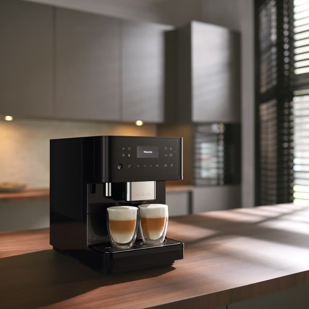 Miele CM 6160 MilkPerfection Αυτόματη Καφετιέρα Espresso 1450W 15bar με WiFiConn@ct, OneTouch for Two & TeaTimer Obsidian Black