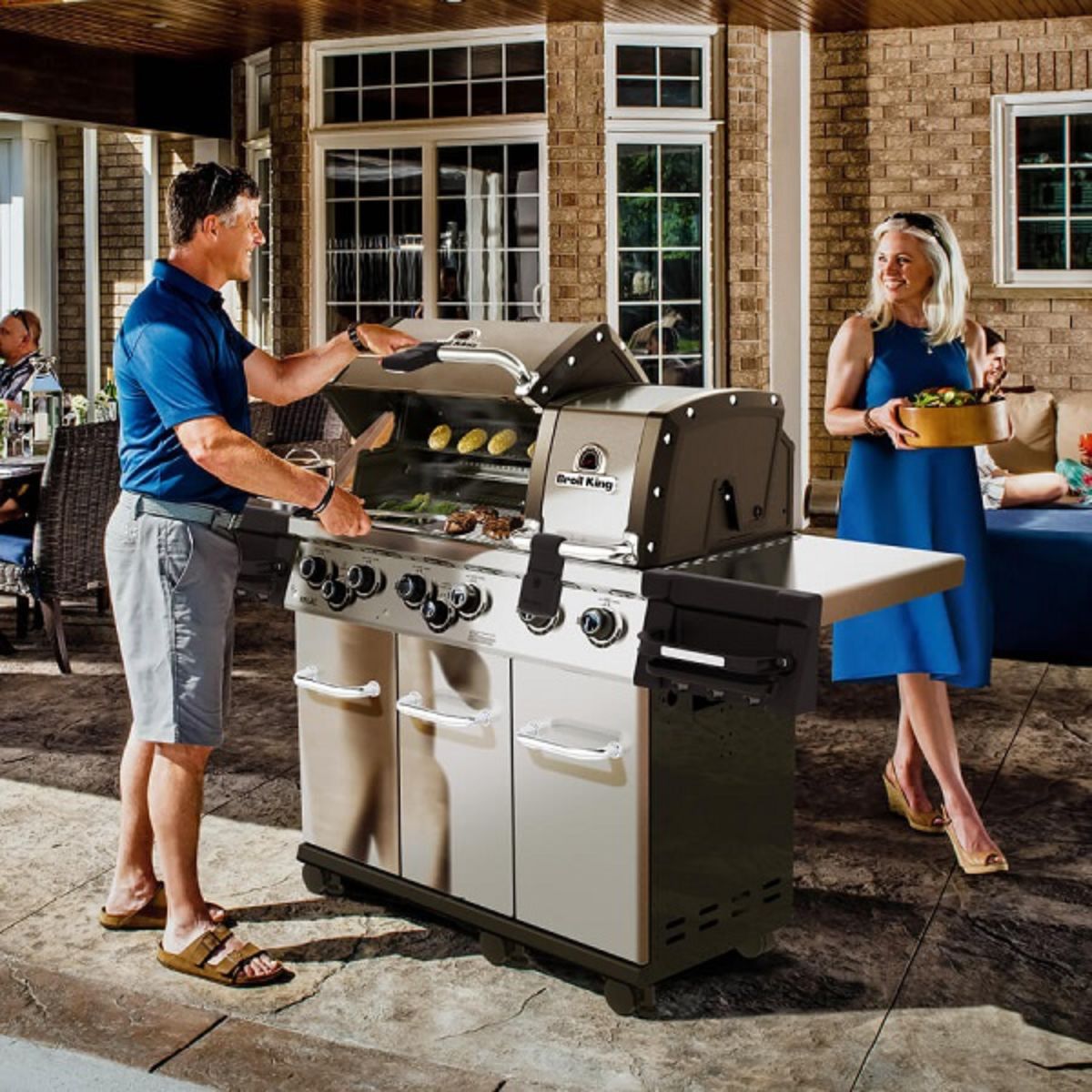 Broil King Regal S 690 Pro IR Ψησταριά BBQ με Διπλό Φούρνο και 6 Καυστήρες Dual-Tube™ 997943