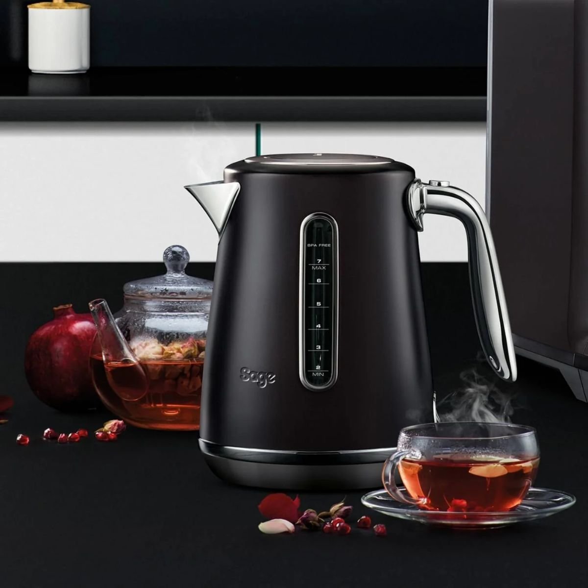 SAGE Luxe Βραστήρας 1.7Lt 2400W με Περιστρεφόμενη Βάση & Ανοξείδωτη Κατασκευή SKE735BTR Μαύρο
